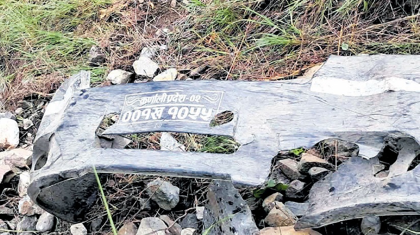 कर्णालीमा बेपत्ता गाडी र यात्रु खोज्न सशस्त्रको गोताखोर परिचालन