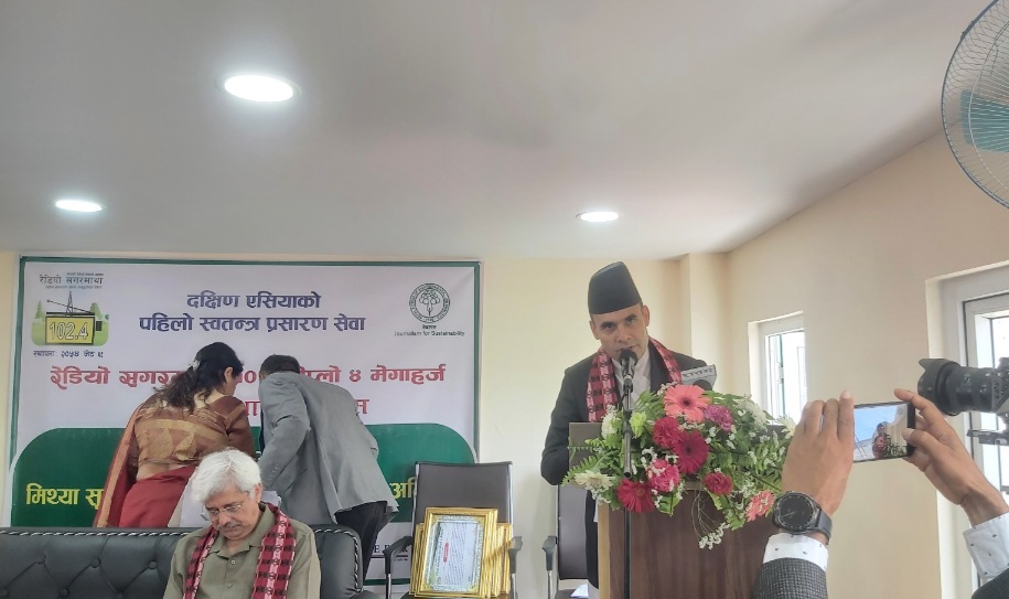 सामुदायिक रेडियो प्रविधिमैत्री हुँदै जनअपेक्षाअनुसार सञ्चालन हुनुपर्छः सञ्चारमन्त्री