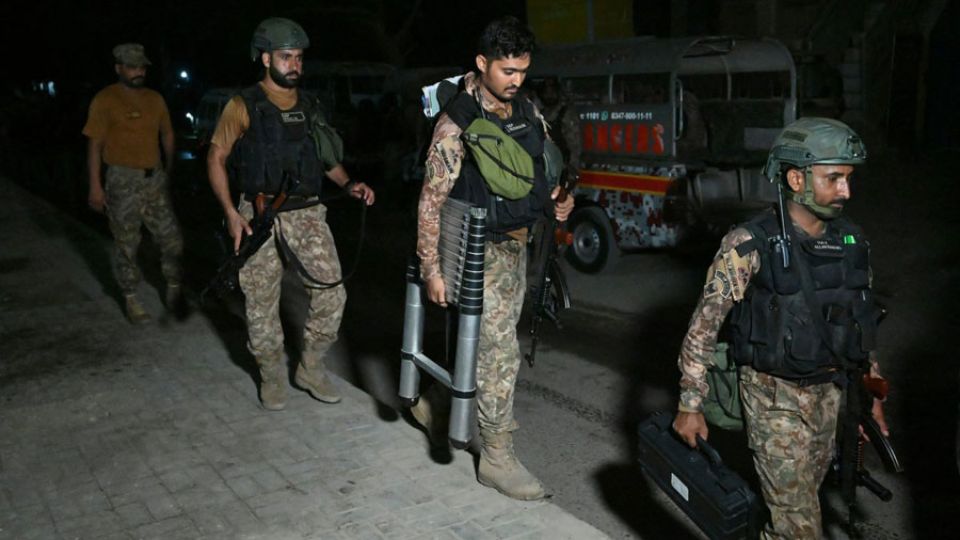 AFP__20260628__B8JR9T3__v4__MidRes__PakistanPoliceExplosion-7p4gqgxd8arm6wz4o9ryuyvz9bqvelm1kau3p0e751c