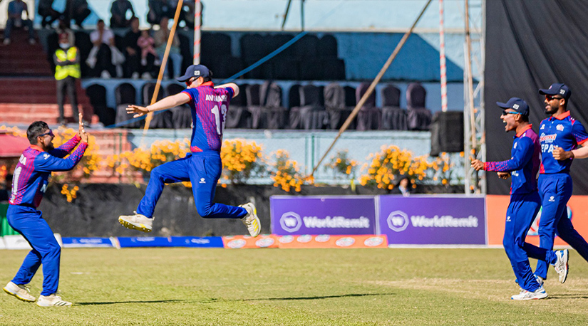 नेपालले मलेसियालाई ६ विकेटले हराउँदै सेमिफाइनलमा