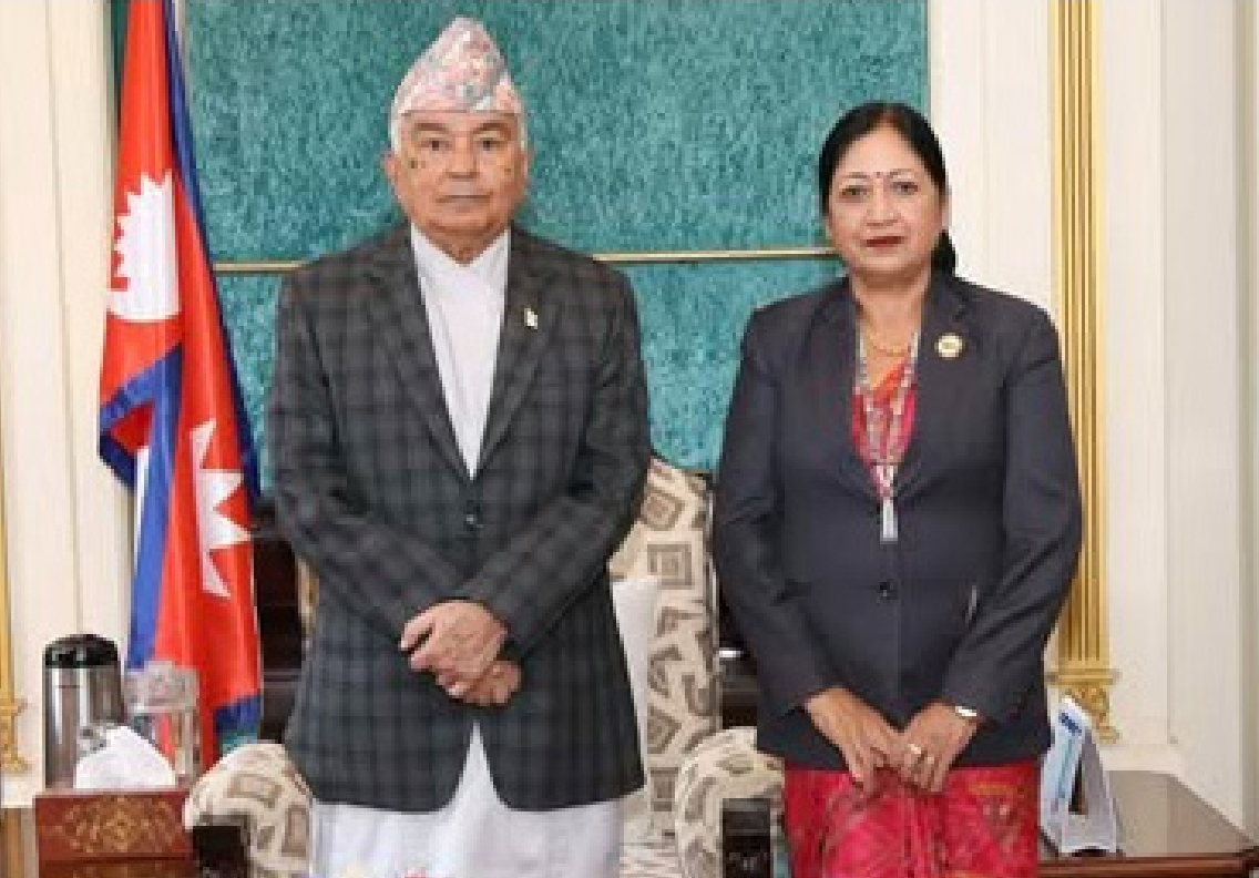 राष्ट्रिय महिला आयोगकी सदस्य कृष्ण कुमारी खतिवडालको राष्ट्रपती सङ्ग भेट