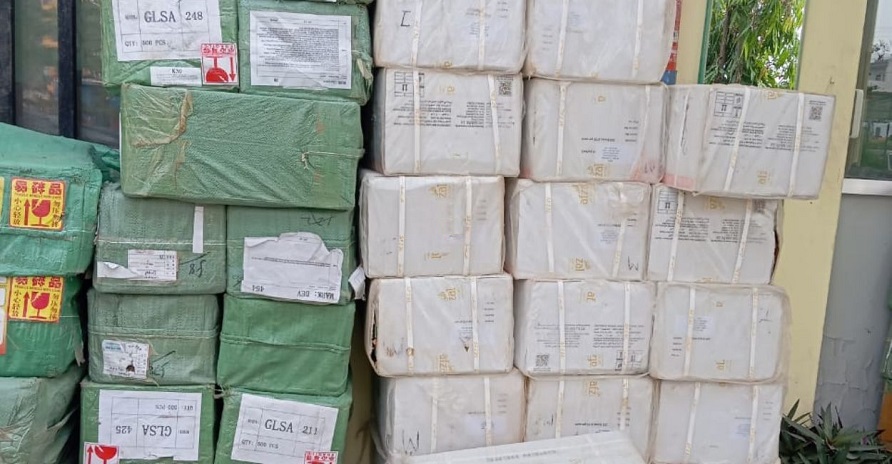 नवलपरासीबाट २७ लाख मूल्य बढीको अवैध सामान बरामद