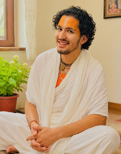 श्रीकृष्ण जन्माष्टमी : अन्धकारभित्र कृष्णचेतनाको उदय