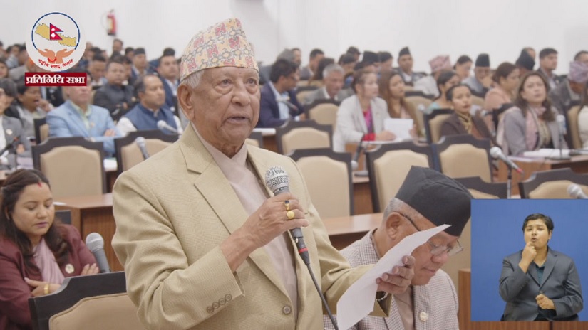 संविधान संशोधनका लागि सर्वपक्षीय गोलमेच सम्मेलन गर्न सांसद केसीको सुझाव