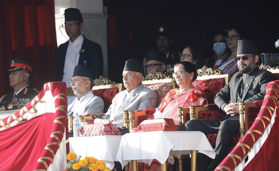 सैनिक मञ्च टुँडिखेलमा फूलपाती बढाइँ