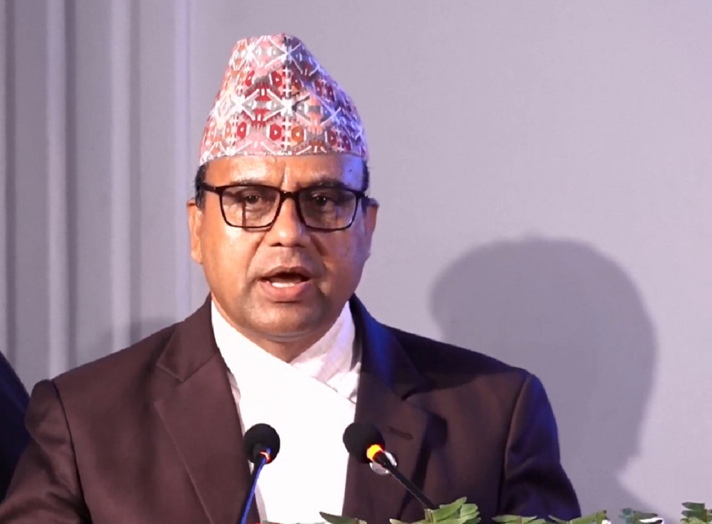 निजी क्षेत्रलाई रातो कार्पेट बिछ्याएर लगानी गर्ने वातावरण बनाउनुपर्छ : मन्त्री पाण्डे