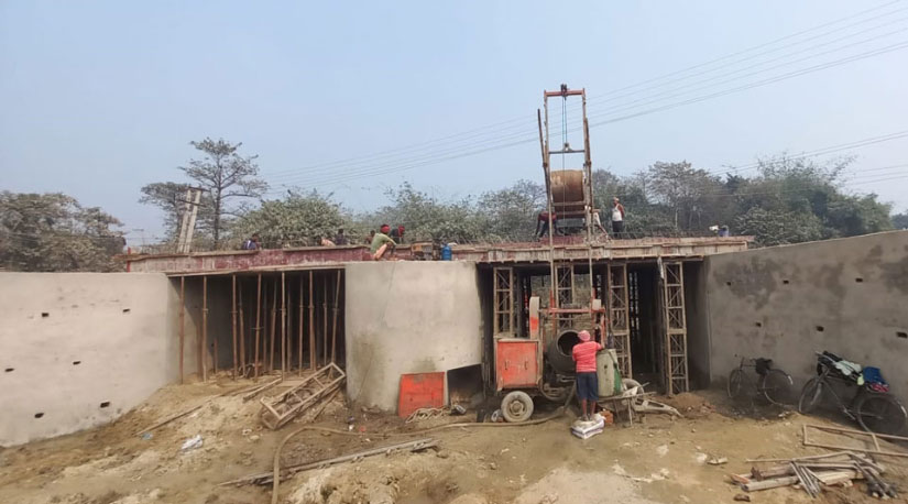 सिर्सिया खल्वाटोलामा जारी पुल निर्माण रोक्का गर्न मेयरको निर्देशन