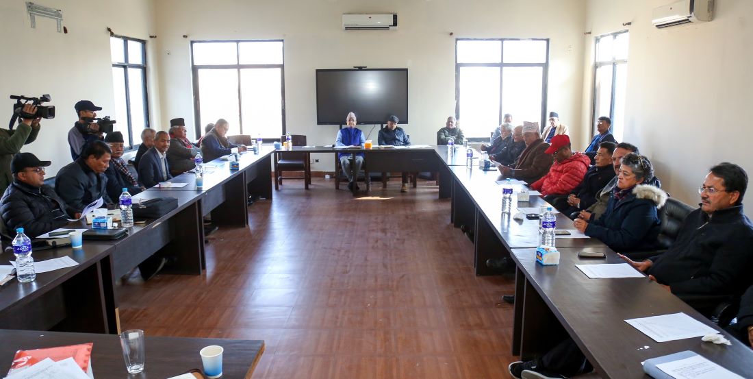 पूर्वगृहमन्त्री लेखकलाई जाँचबुझ आयोगमा बयान दिन कांग्रेस नेताहरूको सुझाव