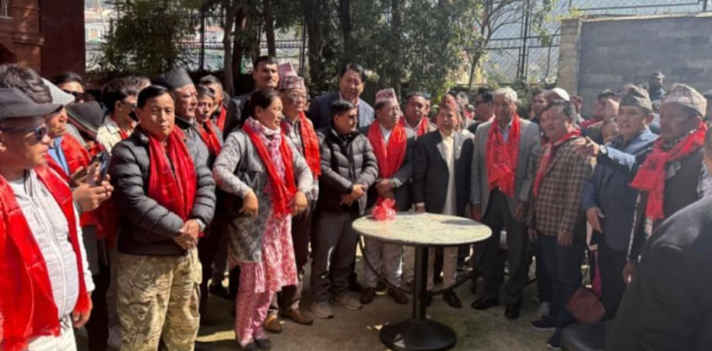 जसपाका केन्द्रीय सदस्य सुनुवारसहित एक सयजना कांग्रेसमा प्रवेश