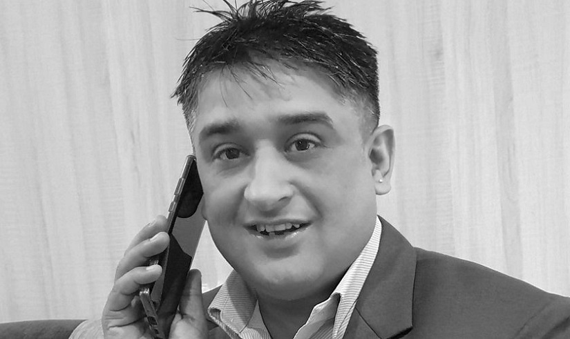 पत्रकार खनियाँ झुन्डिएको अवस्थामा मृत फेला