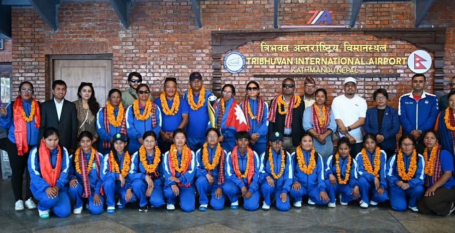 दृष्टिविहीन महिला टी–२० विश्वकप उपविजेता नेपाली टोली स्वदेश फर्कियो