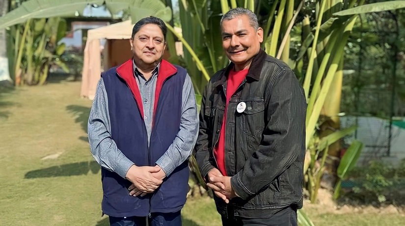 पूर्वराजा ज्ञानेन्द्रसँग दुर्गा प्रसाईं र नवराज सुवेदीको भेट