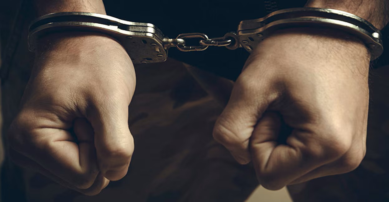 लागू औषध ब्राउन सुगर सहित १२ जना पक्राउ