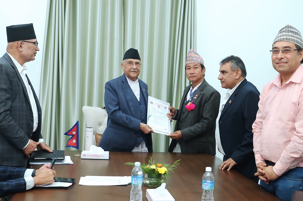 धरानवासीलाई खानेपानी उपलब्ध गराउने प्रक्रिया अघि बढ्यो : प्रधानमन्त्री