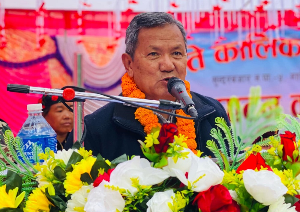 वर्तमान सरकारले मुलुकलाई समृद्धितर्फ अघि बढाएको छ : सञ्चारमन्त्री