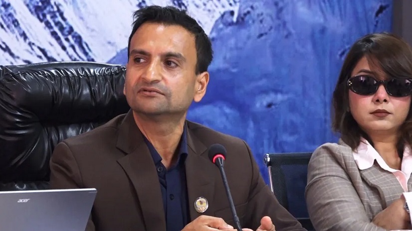 नागरिकलाई स्वच्छ खानेपानी उपलब्ध गराउने कामलाई उच्च प्राथमिकतामा दिन सरकारलाई निर्देशन