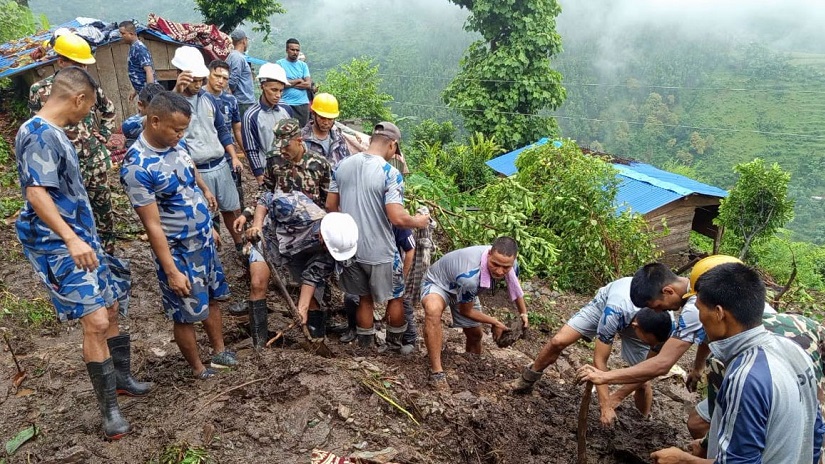 जाजरकोेटमा पहिरोमा परी तीन जनाको मृत्यु, दुई जना बेपत्ता