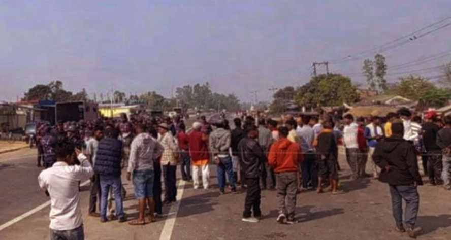 झडपलाई नियन्त्रणमा लिन बर्दियामा प्रहरीद्वारा हवाई फायर, १० जना घाइते