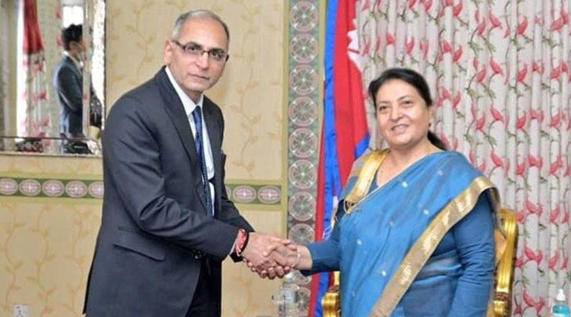 राष्ट्रपति भण्डारी र भारतीय विदेश सचिव क्वात्राबीच भेटवार्ता