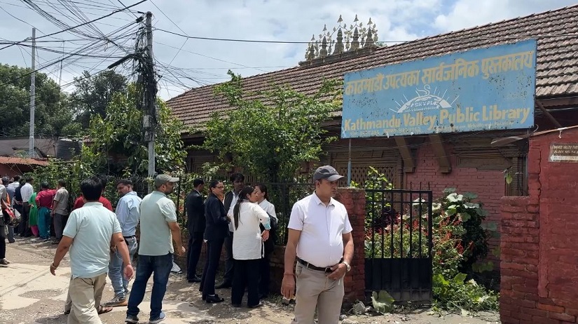 भृकुटीमण्डपको पुरस्कालयको ताला परिषद्ले आफैं खोल्यो