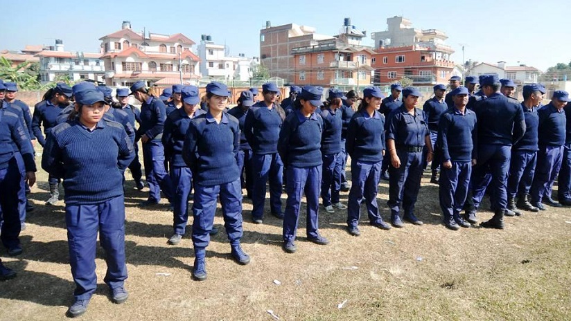 ६१ जिल्लामा छानिए निर्वाचन प्रहरी