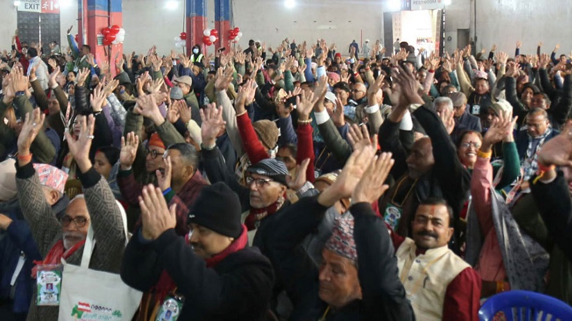 कांग्रेस विशेष महाधिवेशनमा प्रतिनिधिहरूको नाराबाजी