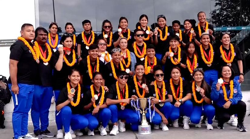 मैत्रीपूर्ण सिरिजको उपाधि जितेर महिला टोली स्वदेश फिर्ता