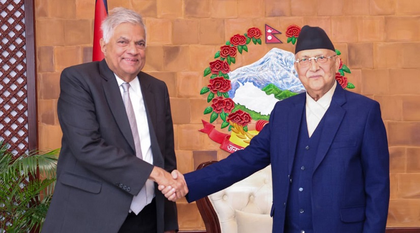 प्रधानमन्त्री ओली र श्रीलङ्काका पूर्वराष्ट्रपति विक्रमासिङ्घेबीच भेटवार्ता