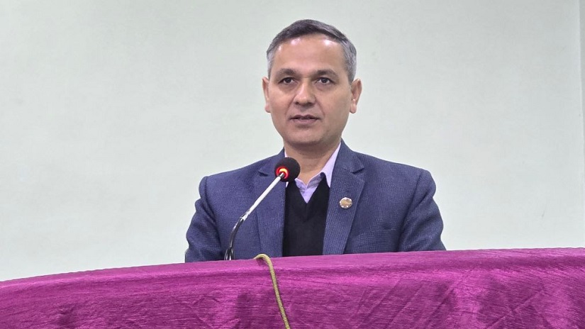 प्रतिनिधिसभाको निर्वाचन फागुन २१ मै हुन्छ : गृहमन्त्री