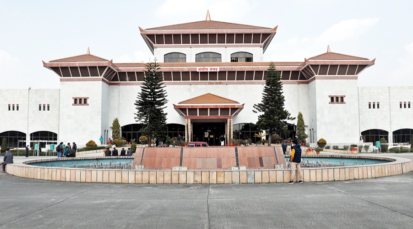 प्रतिनिधिसभा पुनर्स्थापनाका लागि १४३ सांसदले गरे हस्ताक्षर