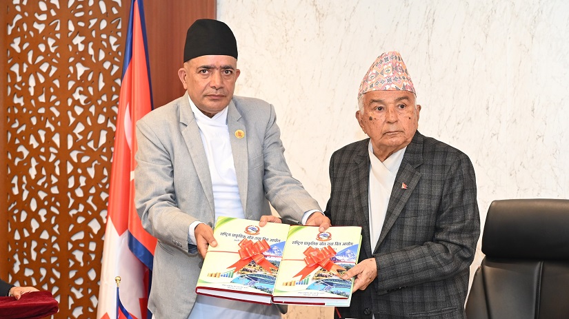 राष्ट्रपतिसमक्ष वित्त आयोगको वार्षिक प्रतिवेदन प्रस्तुत