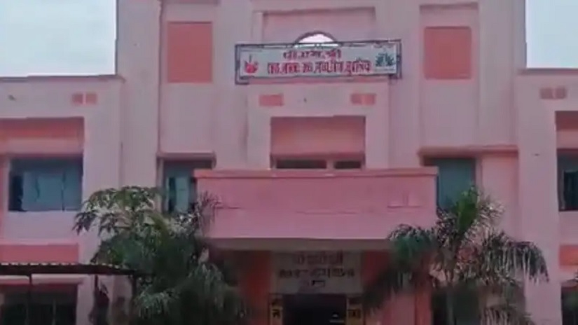 कक्षाकोठाको मोनिटरमा अश्लील फिल्म !