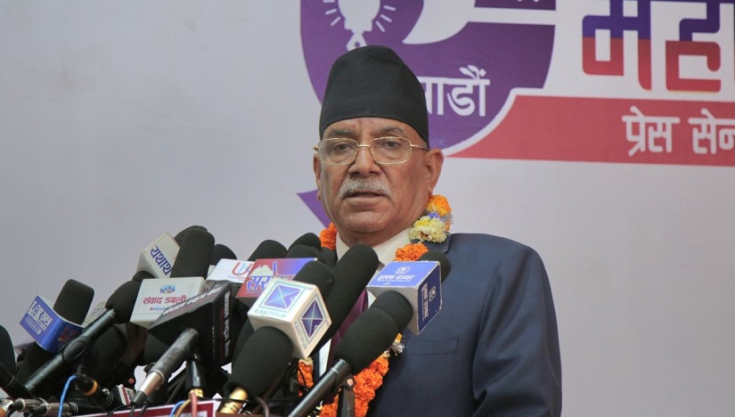 राजावादीले स्वतन्त्र प्रेसलाई आक्रमणको निशाना बनाए : प्रचण्ड