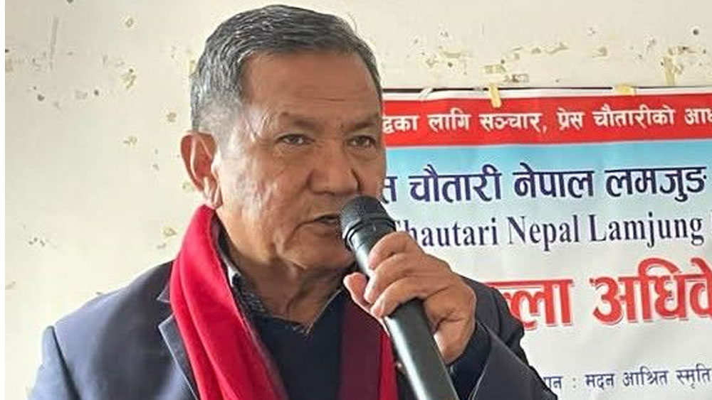 सामाजिक सञ्जालको वेथितिलाई नियमन गर्न ल्याइएको विधेयकको विरोध गर्नुको तुक छैन : सञ्चारमन्त्री