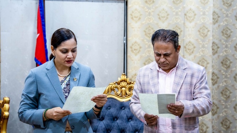 स्वास्थ्य बीमा बोर्डको अध्यक्षमा डा. प्याकुरेल