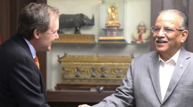 नेपालको शान्ति प्रक्रिया पूर्णताका निम्ति बेलायतले सक्दो सहयोग गर्ने : राजदूत रोब