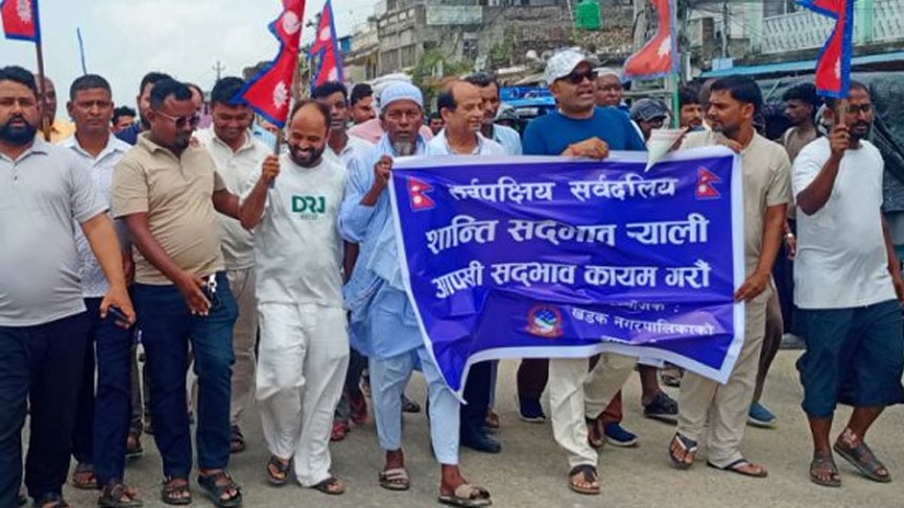 सप्तरीको कल्याणपुरमा सद्भाव र्याली, हिन्दु र मुस्लिमका स्थानीयवासी सहभागी