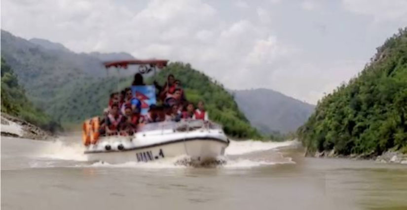 सप्तकोशीमा जेटबोट दुर्घटना हुँदा तीन जनाको मृत्यु, एक घाइते