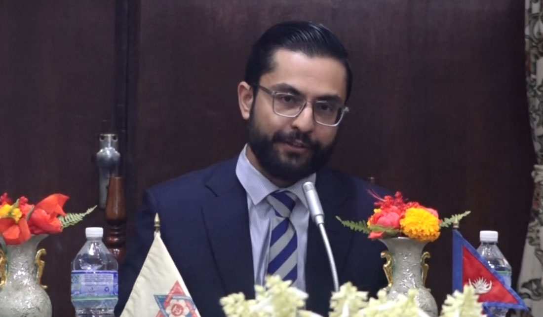 निजी क्षेत्रमा पनि दुईदिने बिदा लागू गराउन सरकारले पहल गर्ने