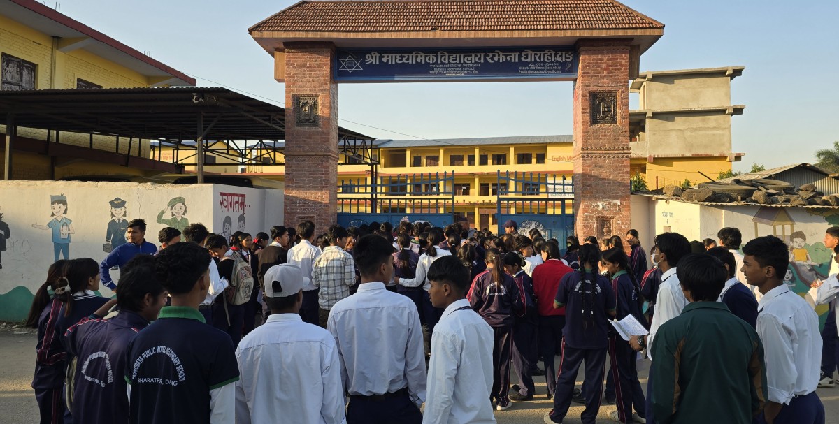 एसईईको पहिलो दिनको परीक्षा लगत्तै उत्तरपुस्तिका परीक्षण थालियो
