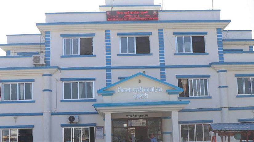 हुण्डी कारोबारको आशंकामा दुई जना पक्राउ