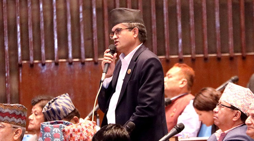 झुटो बोल्नेलाई काबिल नेता मानेर कहिलेसम्म सुनिरहनुपर्ने : सांसद थापा