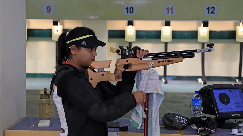 प्रारम्भिक चरणबाटै बाहिरिइन् सुस्मिता