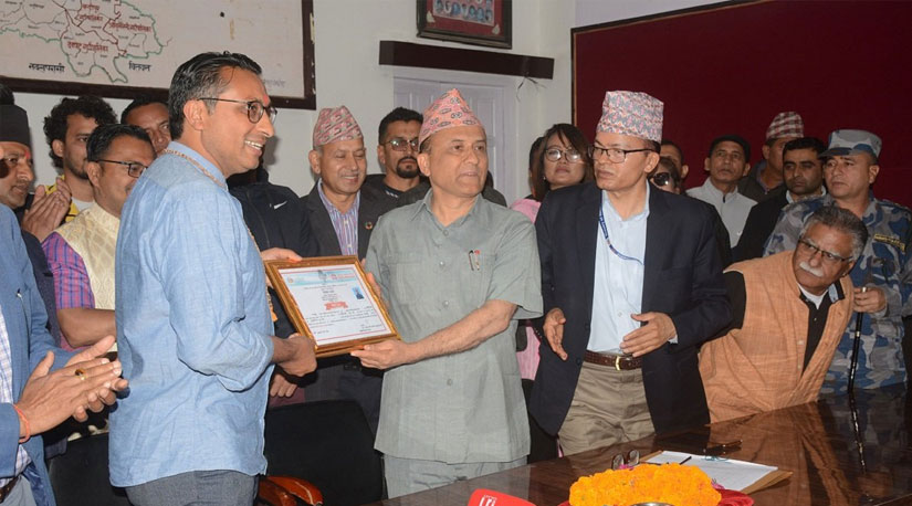 तनहुँ- १ मा रास्वपाका डा. स्वर्णिम वाग्ले भारी मतले विजयी