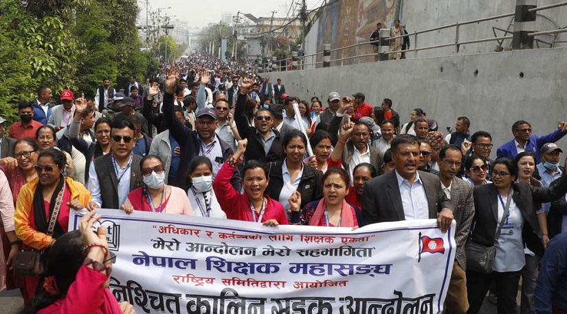 शिक्षक आन्दोलन र शैक्षिक भविष्य : एक तार्किक विश्लेषण