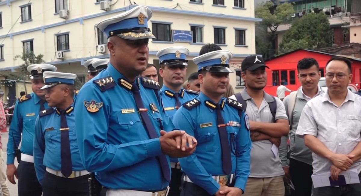 चोरी भई फेला परेका ४० दुई पाङ्ग्रे सवारी साधन हस्तान्तरण