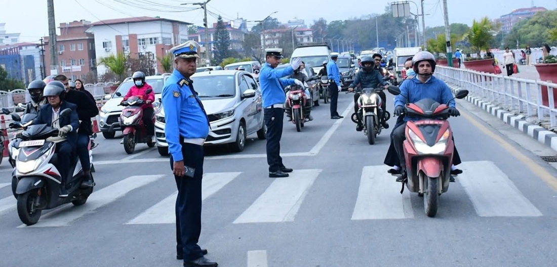 पछिल्लो २४ घण्टामा १,६८७ सवारी चालक ट्राफिक कारबाहीमा, २० लाख ३१ हजार राजस्व सङ्कलन